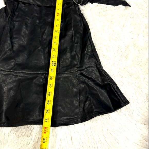 FOREVER 21 Faux Leather belted zip back sleeveless Dress NWT Woman’s Small - Picture 6 of 12